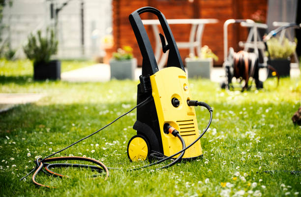 Why Choose Our Pressure Washing Services in Michigan